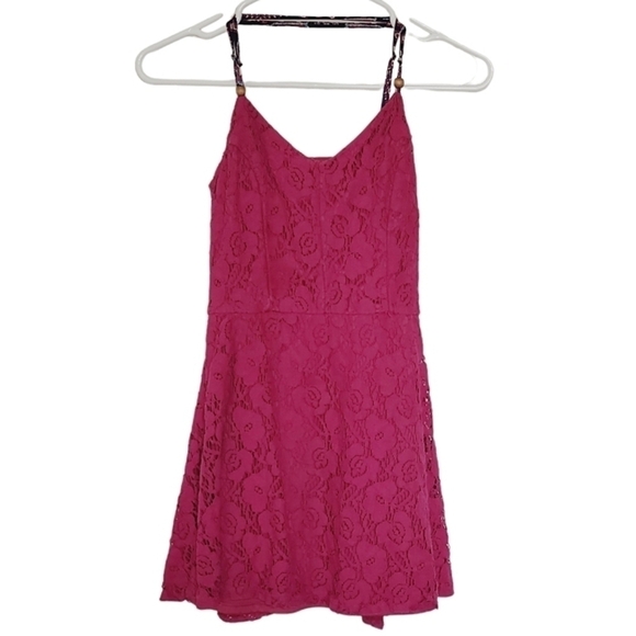 7015 * Xhilaration Lace Spaghetti Strap Mini Dress Magenta Size S - Picture 1 of 9